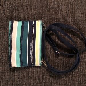 Thirty one wallet crossbody